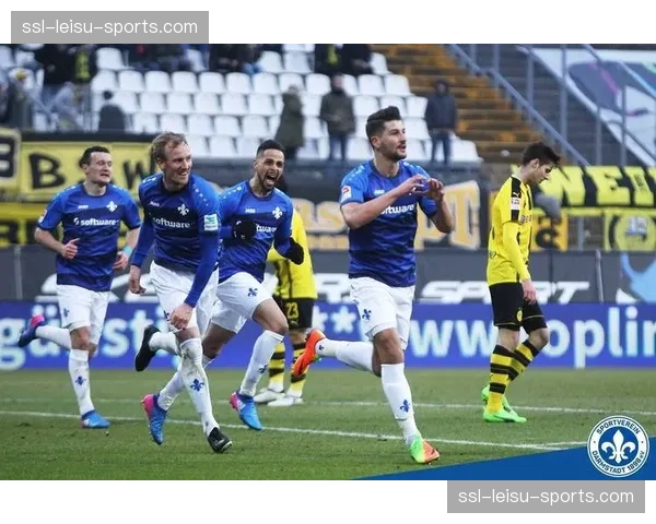 当地检察院就此前球迷骚乱事件，对达姆施塔特俱乐部提起指控